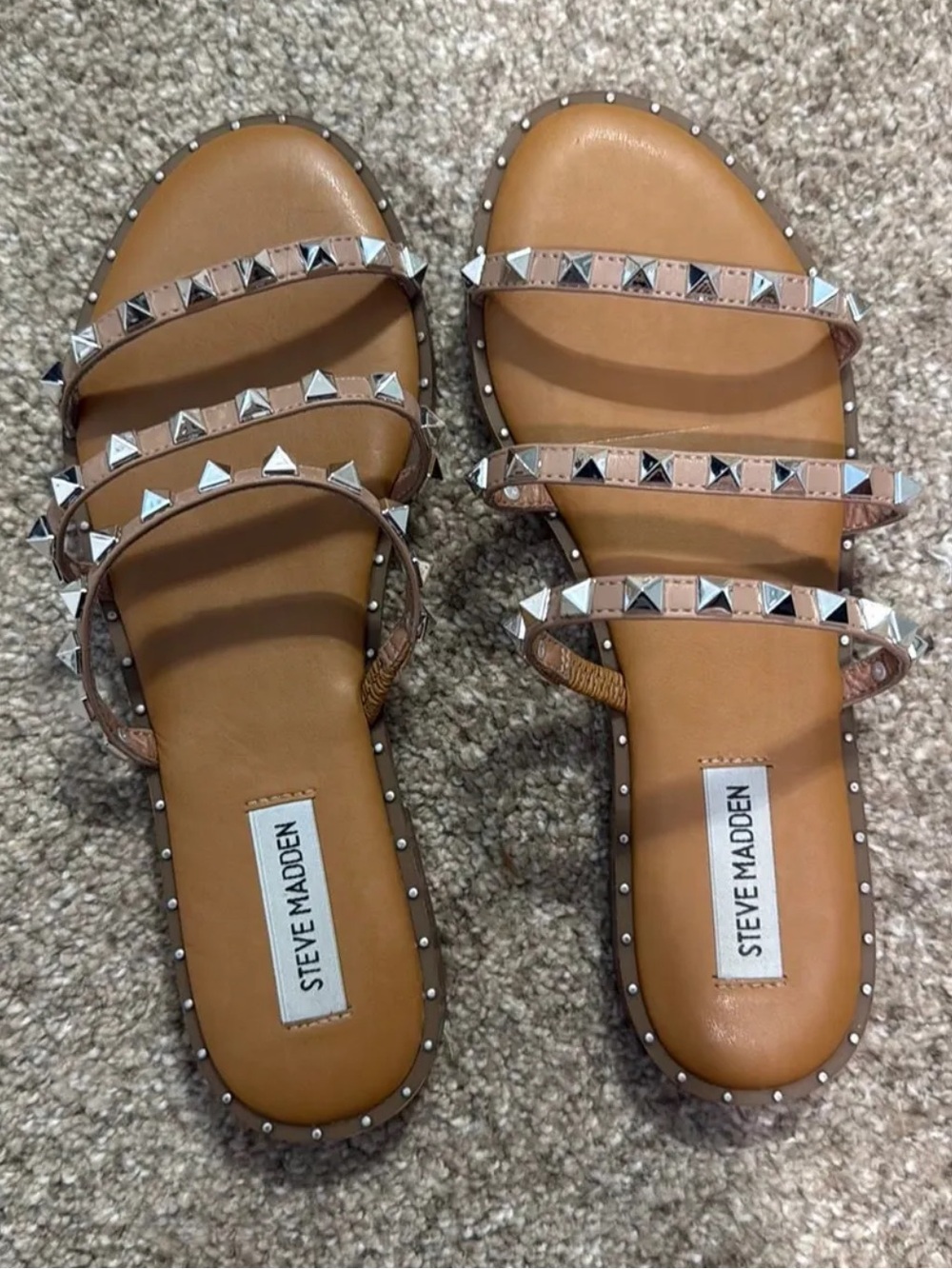 Steve Madden Tan Slide Sandals with Silver Pyramid Studs